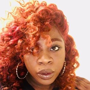 Meet your Posher, Artashia